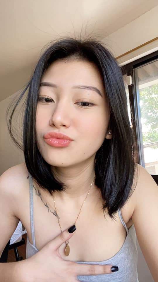 Mẹ kế trừng trị con trai thích ngửi sịp